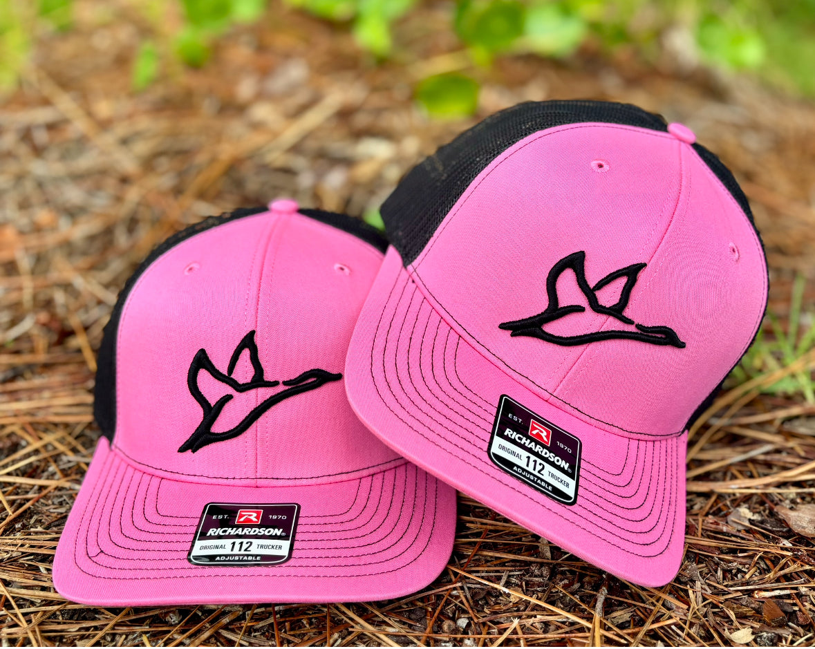 112 Pink/Black-Combat Waterfowl