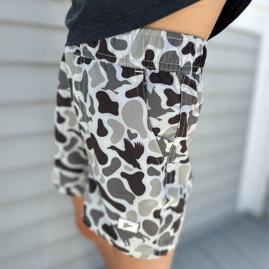 5.5" Youth Volley Short | Helmand Camo