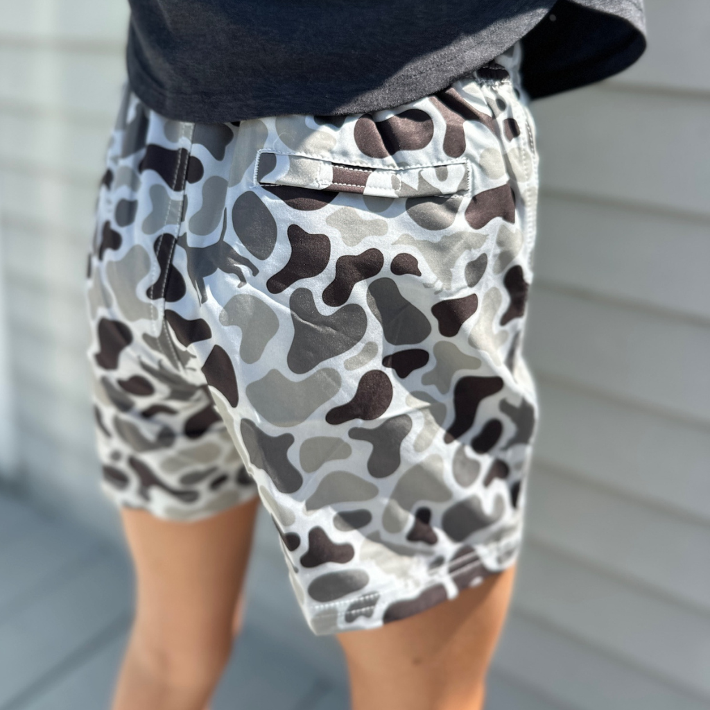 5.5" Youth Volley Short | Helmand Camo