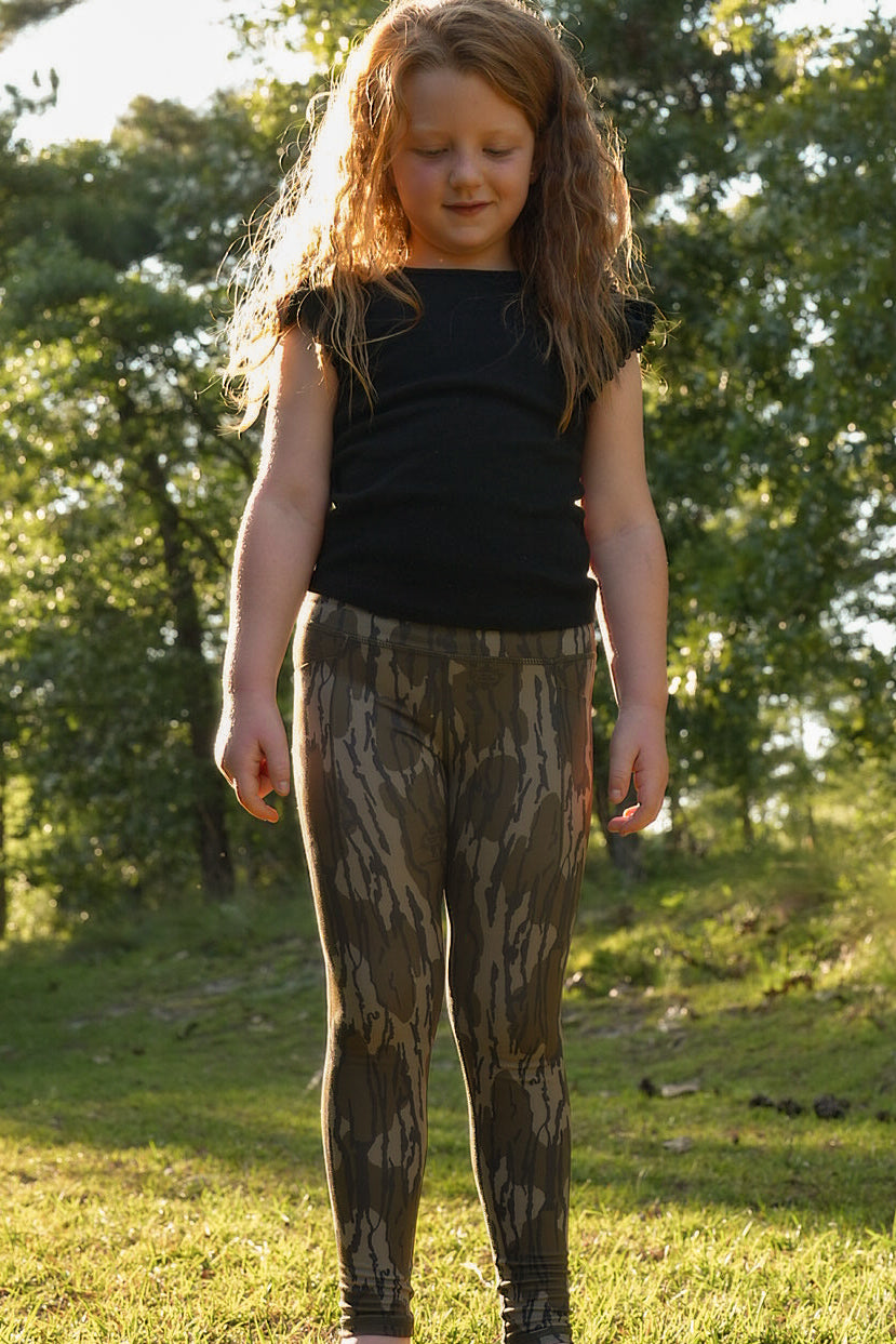 Little Haven Legging | Mossy Oak Bottomland Camo