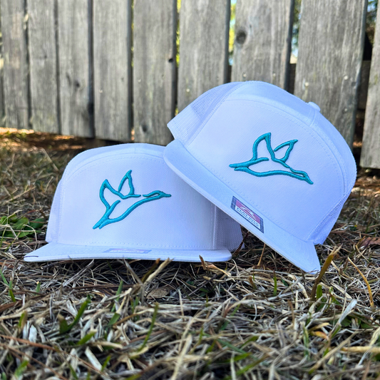 7 Panel White Hat | Seafoam Icon
